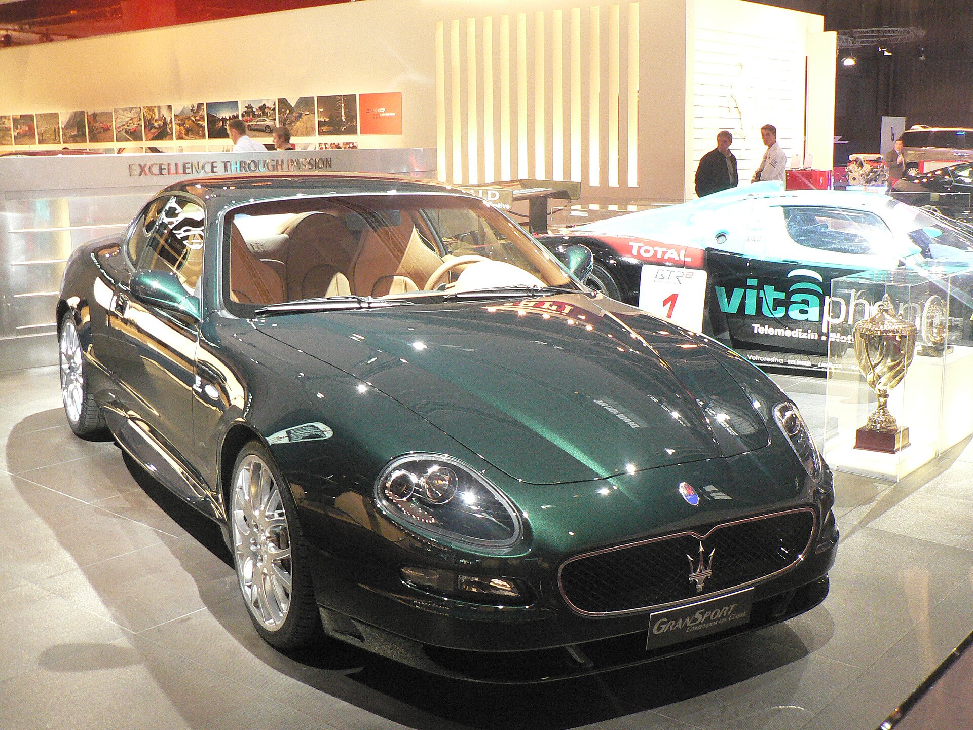 Dark green Maserati GranSport Contemporary Classic displayed at the 2006 Paris Motor Show.